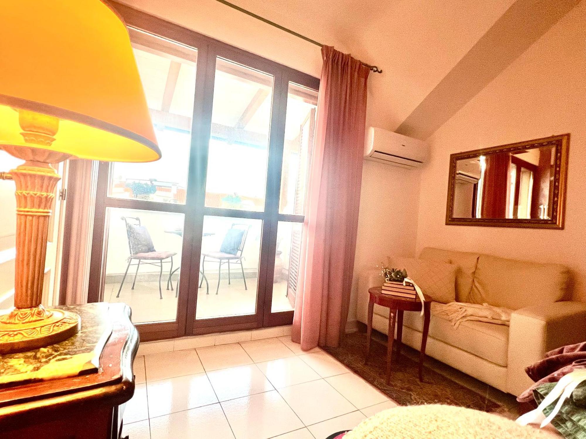 Casazzurra Apartment ออร์โตนา ภายนอก รูปภาพ